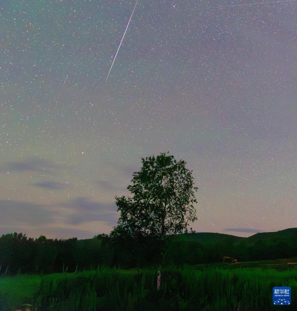 星空相册丨多场流星雨点亮夏日夜空 星空相册丨多场流星雨点亮夏日夜空