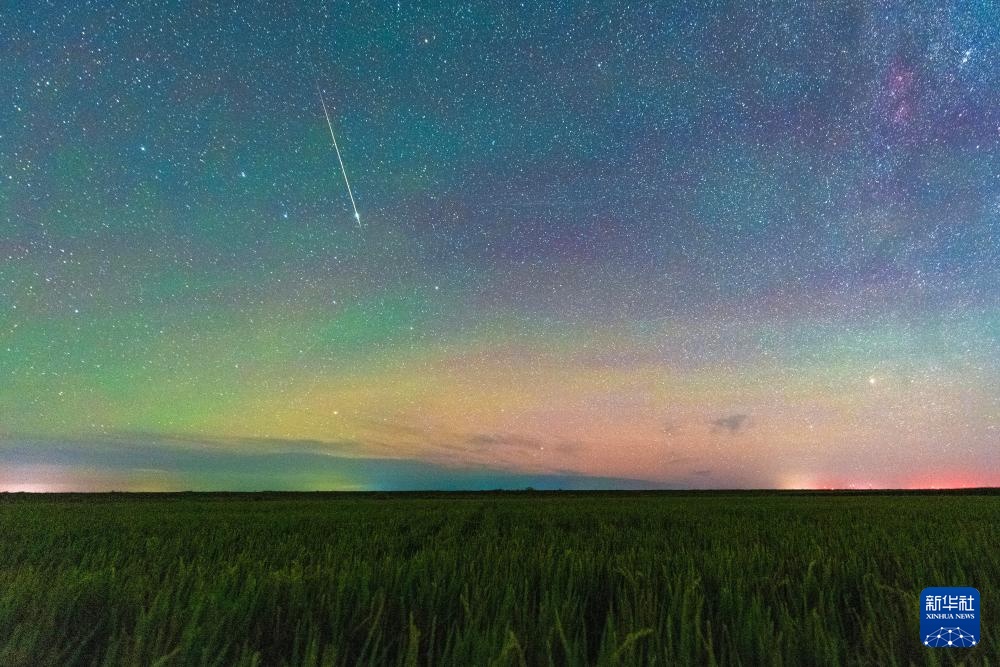 星空相册丨多场流星雨点亮夏日夜空 星空相册丨多场流星雨点亮夏日夜空