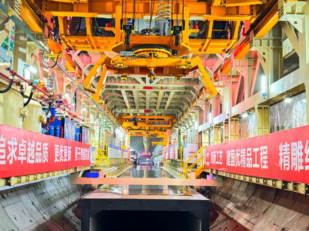 创两个国内之最，成渝中线高铁建设更新“进度条”