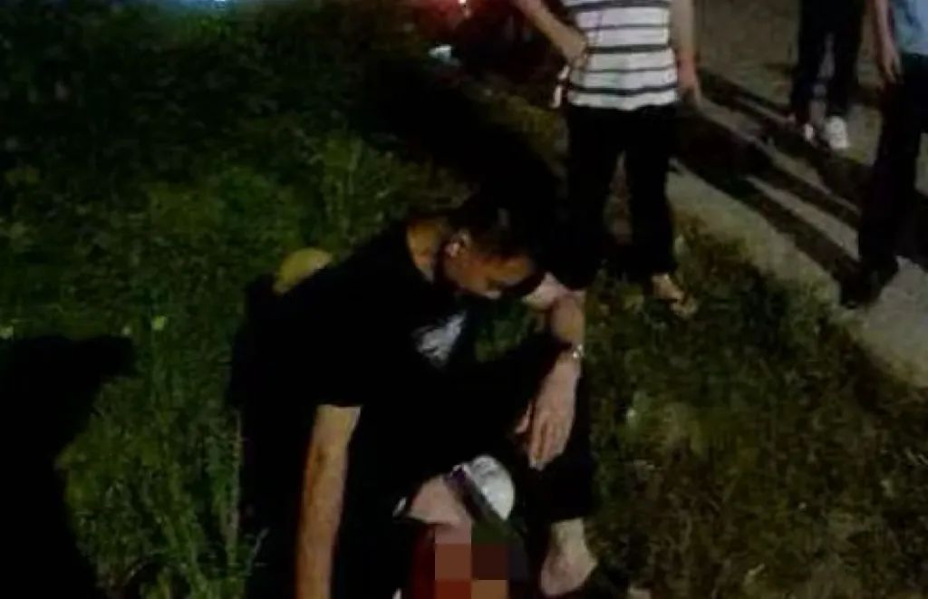 醉酒闹事殴打他人，海南警方：拘留！