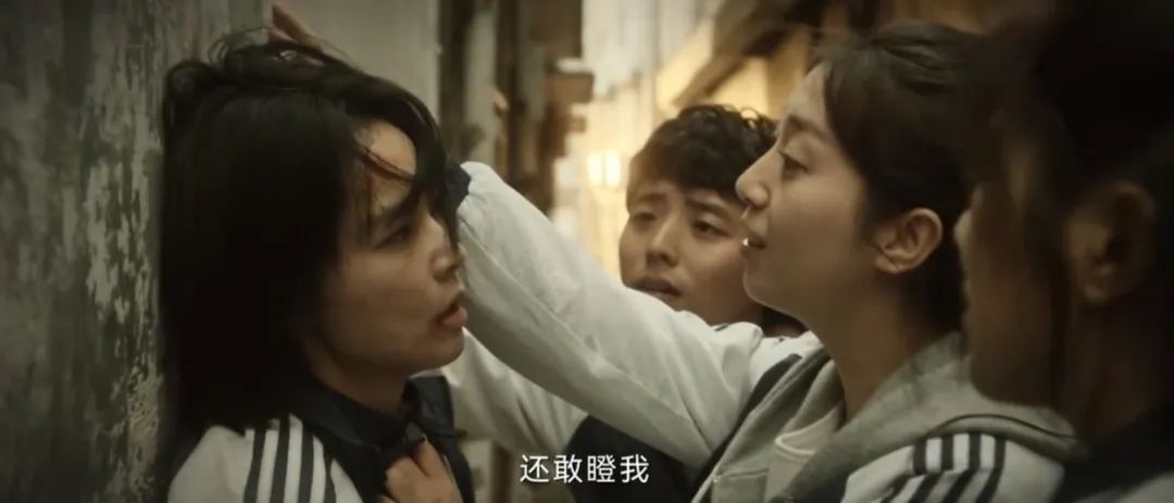 出狱遭歧视、检察官被监听……《正当防卫》还有这些法律点！