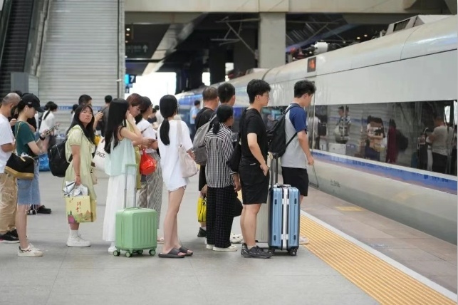 铁路部门优化学生预约购票服务 最早可提前20天预约