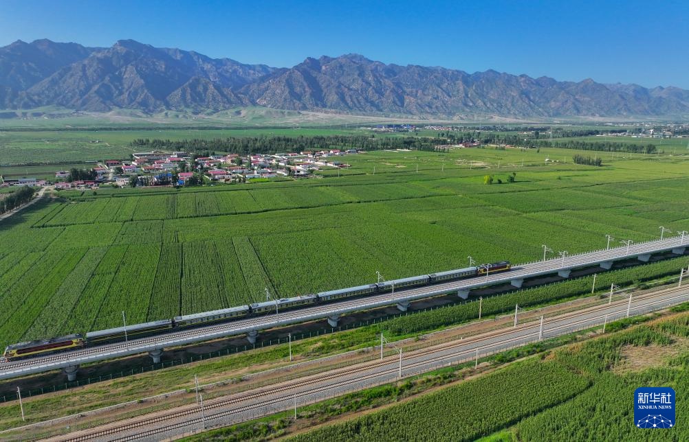 包银高铁包惠段启动联调联试