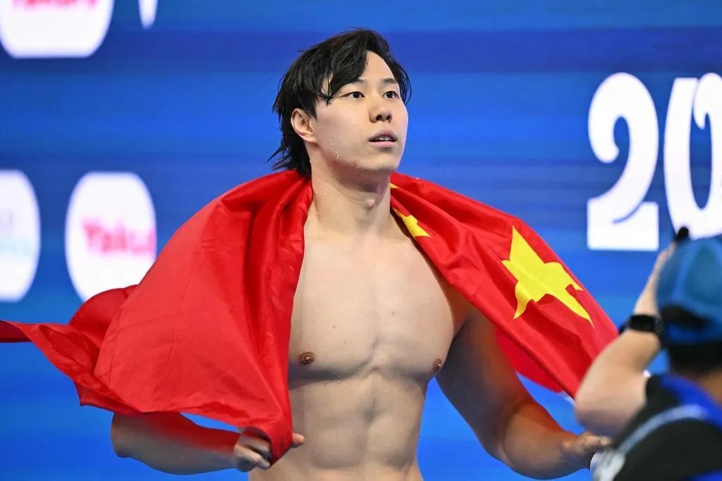 世锦赛上演“第8道奇迹”，覃海洋：计划中的目标一直是冠军