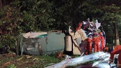 厦门翔安大道发生事故，紧急救援！