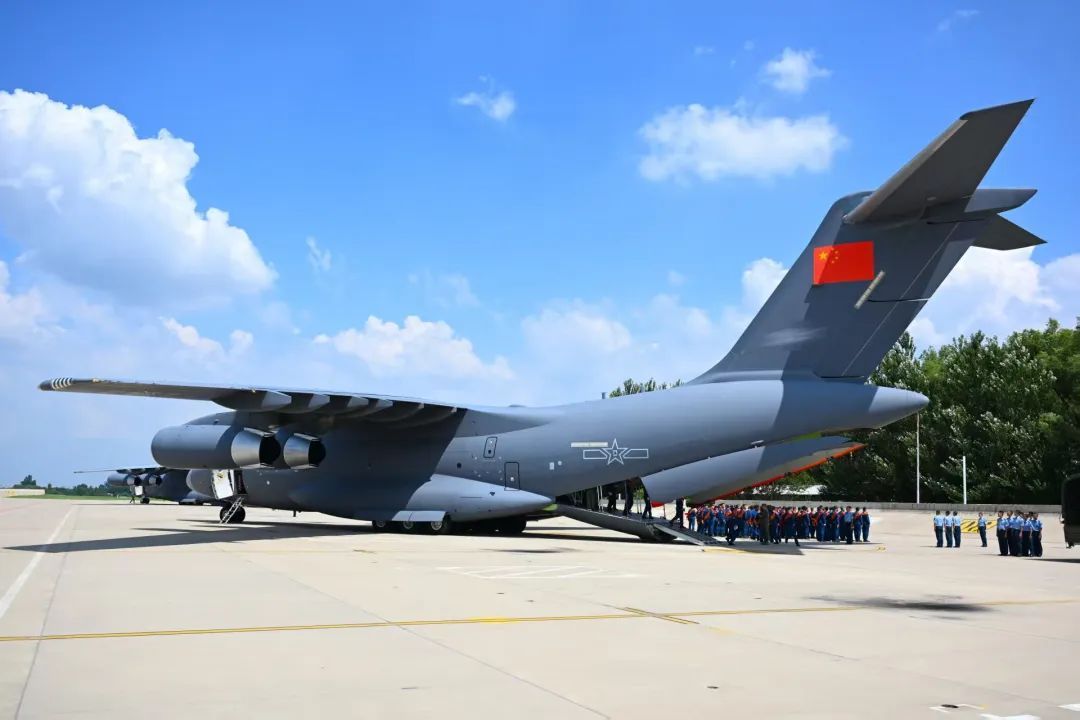 坐着“鲲鹏”，到长春上学！