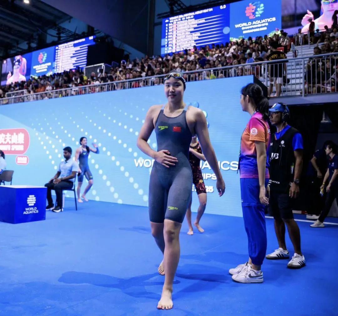 12岁的“小孩姐”，让世界睁大双眼