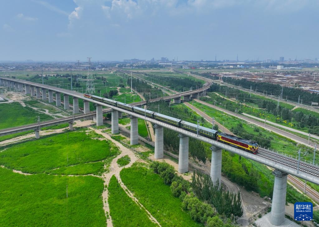 包银高铁包惠段启动联调联试