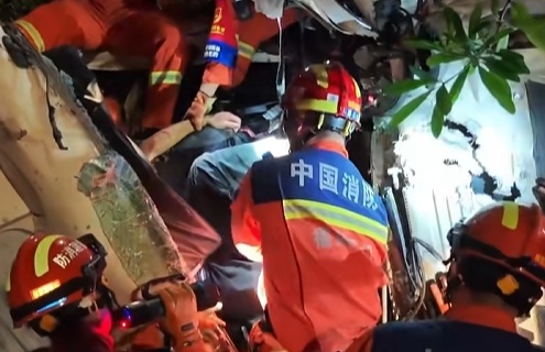 厦门翔安大道发生事故，紧急救援！