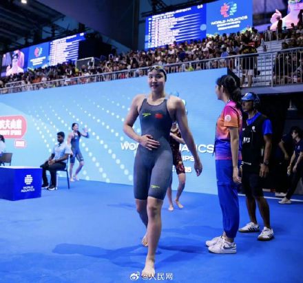 牛！12岁小孩姐惊艳世锦赛决赛