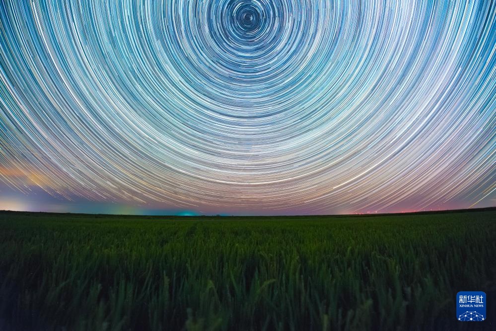 星空相册｜“北大仓”黑龙江：累累硕果“约会”点点繁星