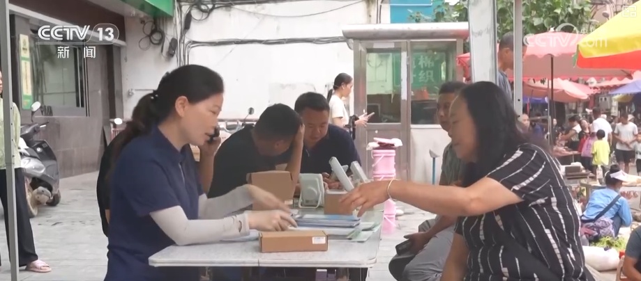 “村超”归来，再成顶流！冲不垮的“村超”背后有着怎样的故事？