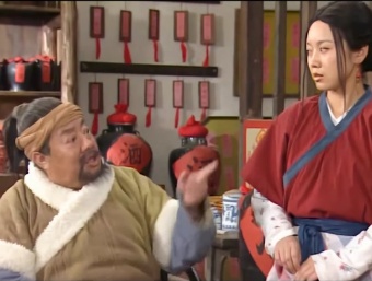闫妮发文悼念
