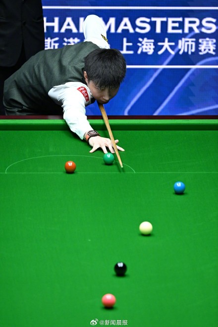 连输6局遭逆转，赵心童无缘斯诺克上海大师赛决赛