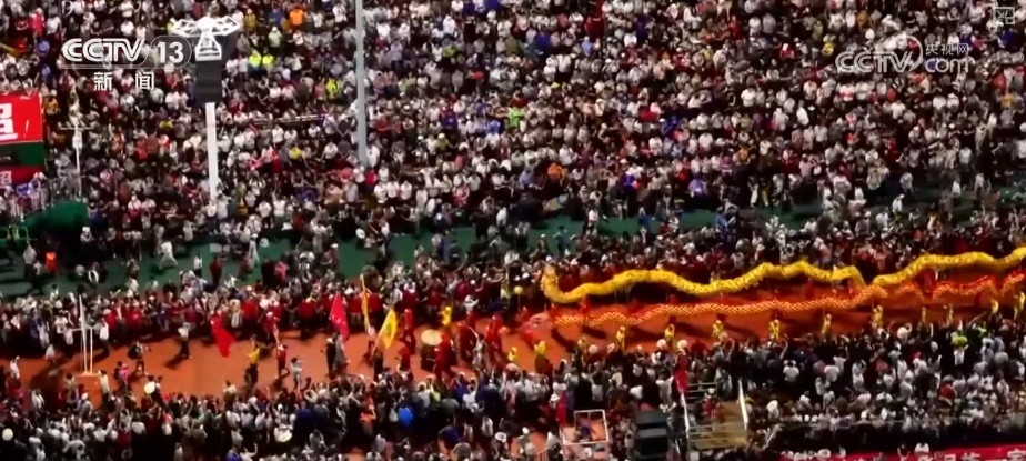 “村超”归来，再成顶流！冲不垮的“村超”背后有着怎样的故事？