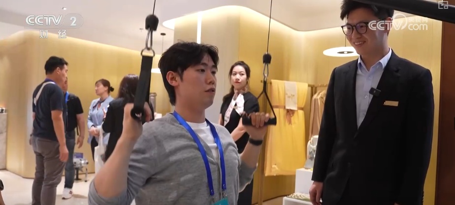 以“新”提质激活经济强劲引擎 “科技新特产”向“新”而行闯出大市场