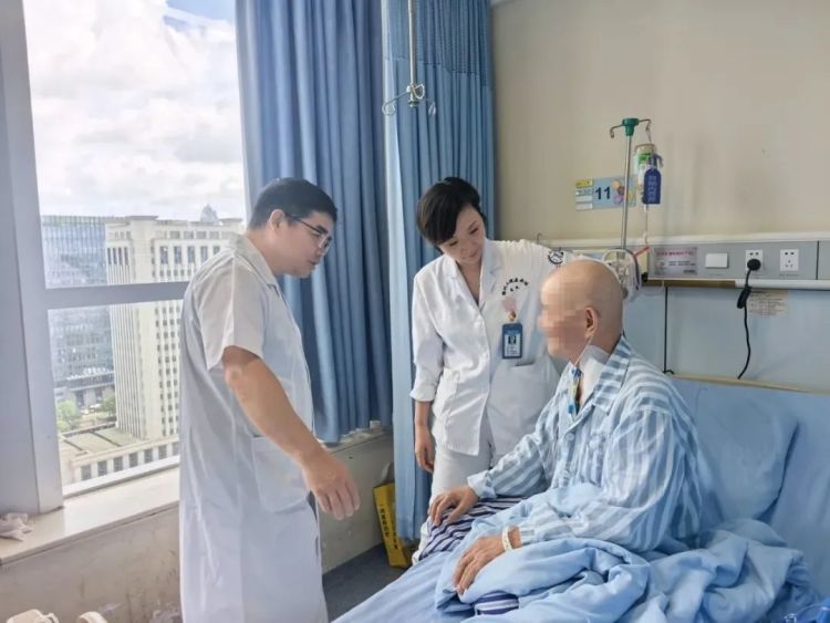 这种癌怎么几乎都是男性？绝非偶然！这三个习惯加起来就是“致癌铁三角”