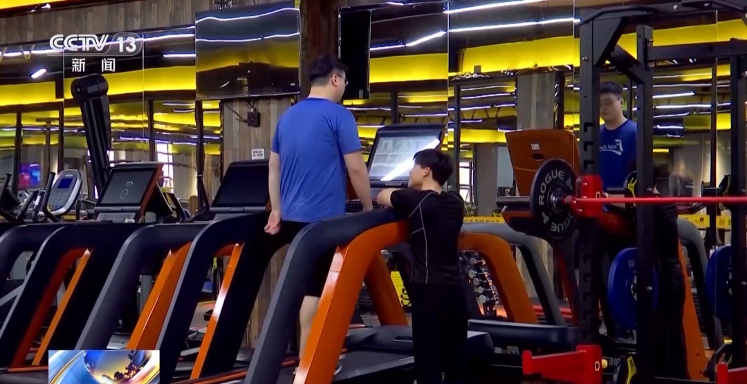 男子三伏天运动后突发，医生紧急提醒