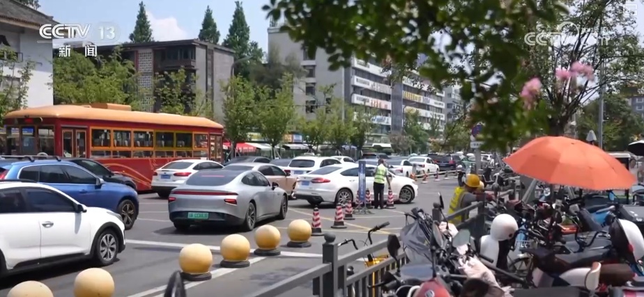 “一点一策”治理 “修补”城市“毛细血管”改善百姓“大民生”