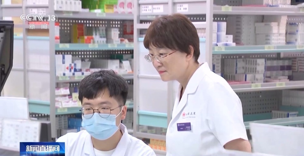 患者干吃蒙脱石散险窒息 散剂药物该如何服用？有哪些误区？