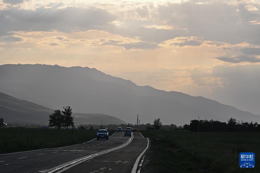 美丽中国丨壮美那拉提