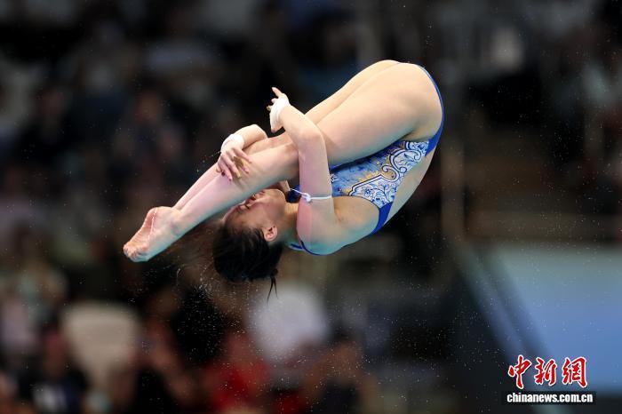 世锦赛中国跳水9金收官 奥运项目接连丢冠敲警钟