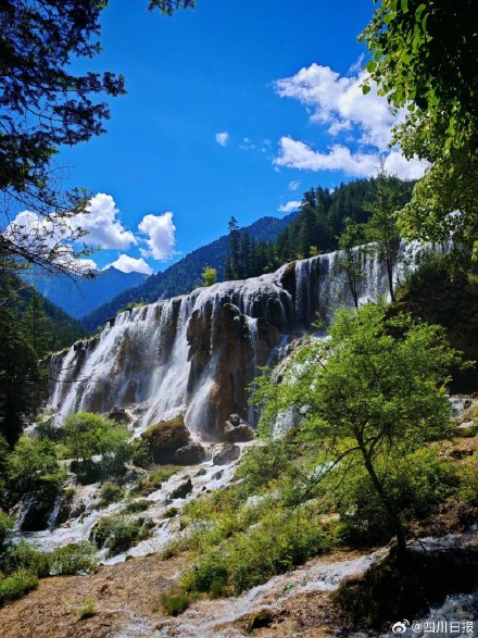 太火爆了！九寨沟连续多日门票售罄