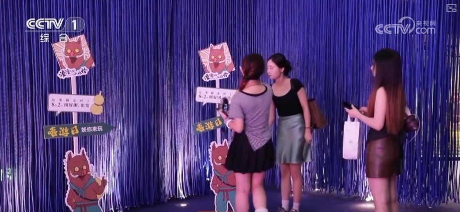 科技助力重现热血激荡历史 暑期电影市场佳作频出引发观影热潮 科技助力重现热血激荡历史 暑期电影市场佳作频出引发观影热潮