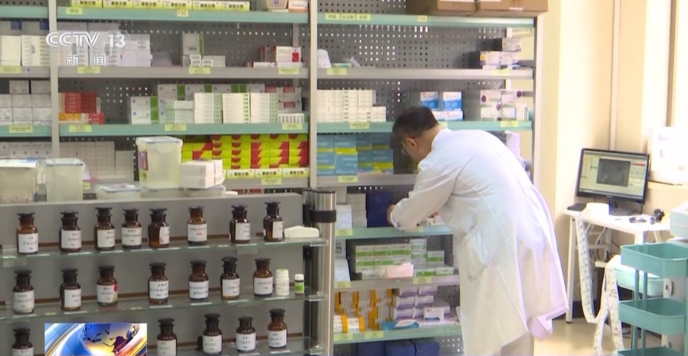 患者干吃蒙脱石散险窒息 散剂药物该如何服用？有哪些误区？