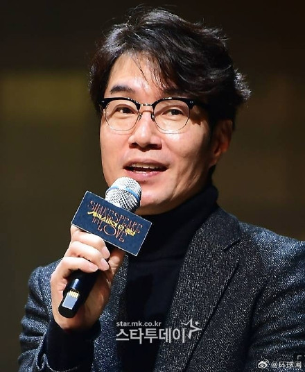 韩国演员宋英奎被发现在车内去世