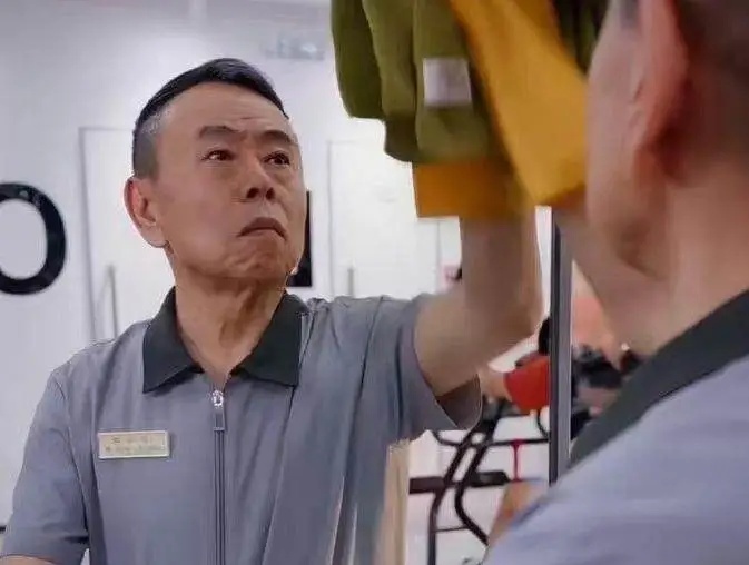 68岁潘长江，演短剧了