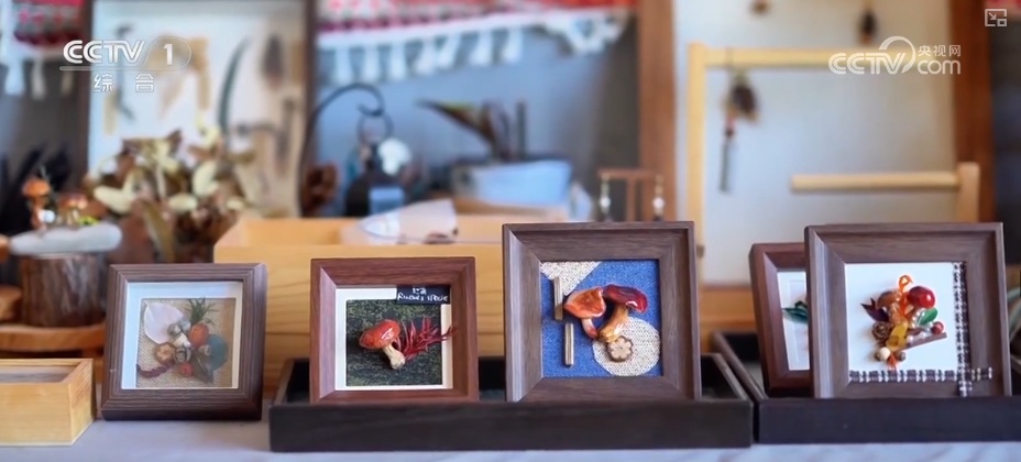 文创市场火热释放浓浓“文化味道” 创意叠出“蘑”力破圈妥妥“流量担当”