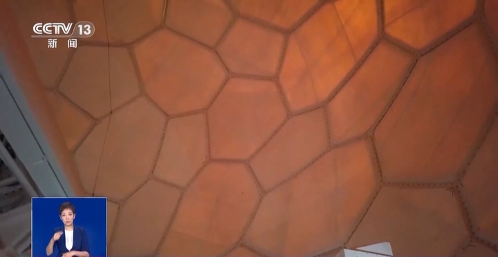 雷雨多发季 航班如何安全飞行?带你了解机场的“最强大脑” 雷雨多发季 航班如何安全飞行?带你了解机场的“最强大脑”