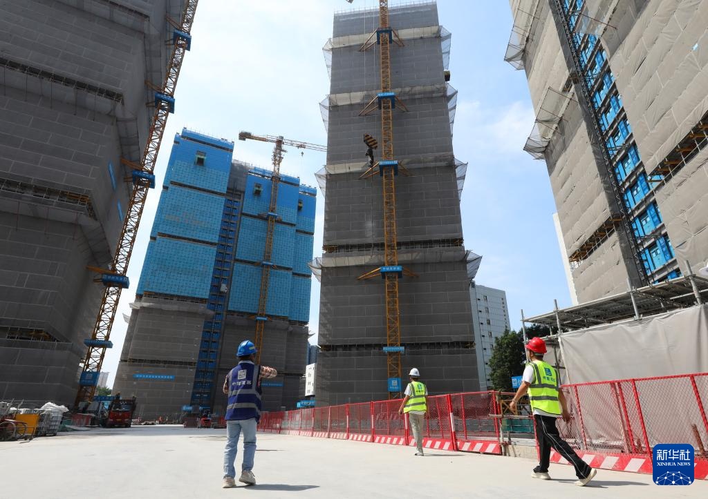 上海:老城厢里“长”出新房子 上海:老城厢里“长”出新房子