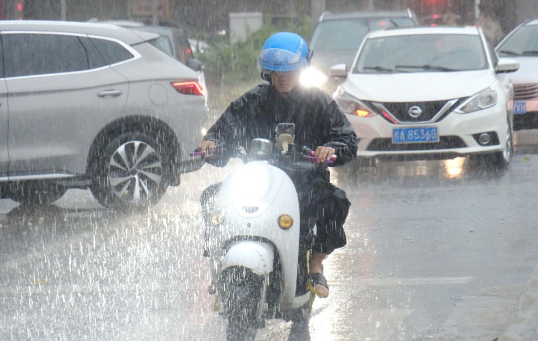 局地大暴雨+雷电大风！南宁最强降雨时段→