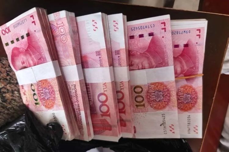 女子取现6.8万投资短剧，还签了一份保密协议……