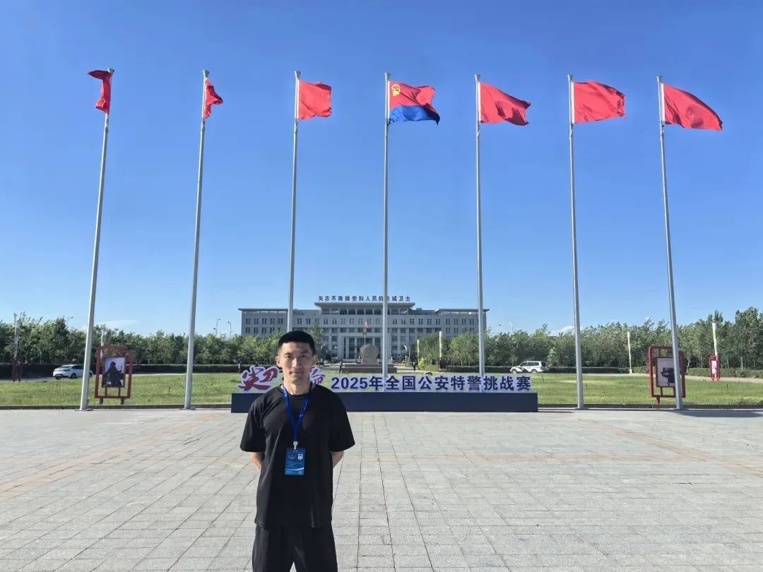 冲进海里救人的“腹肌哥”找到了