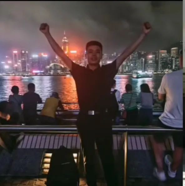 24岁小伙刘胤琦赴广西北海打工后失联27天，与失联高中生彭宇轩是老乡，最后一次通话笑称在柬埔寨