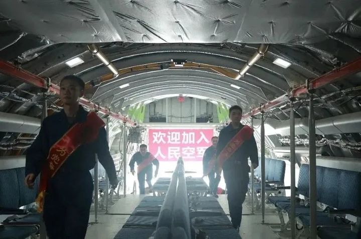 排面拉满！苏州学生坐运-20去报到！