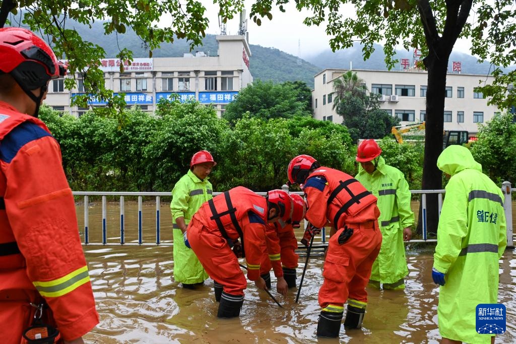 广东肇庆：强降雨救灾工作有序进行