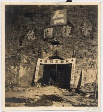 传递真相！泛黄照片记录侵华日军暴行