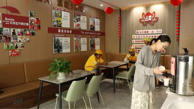 江西高温天气持续 多地出台举措防暑降温