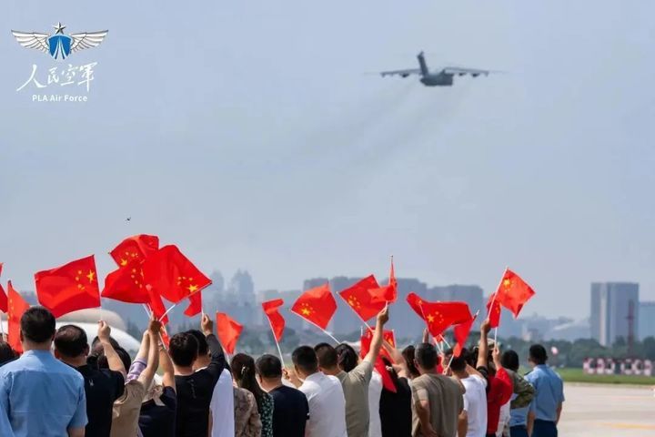 排面拉满！苏州学生坐运-20去报到！