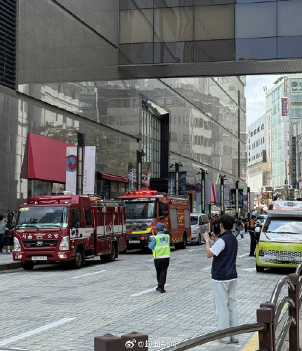 韩国一百货公司遭爆炸物威胁