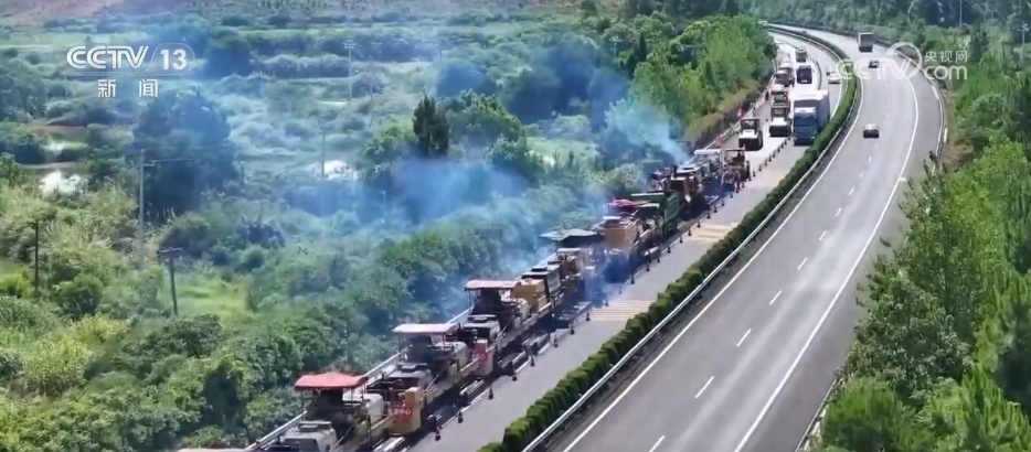 无惧“烤”验！致敬高温下的劳动者 烈日与汗水共同见证最美坚守