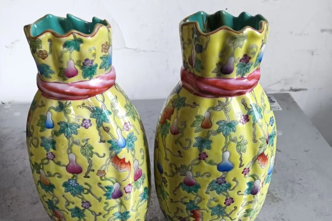 上海九旬老伯痴迷古玩，九年间被骗200余万元