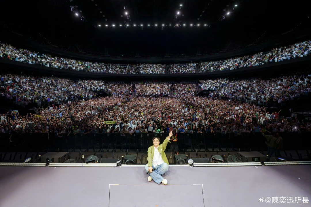 51岁陈奕迅，突然自曝！一直不敢停药