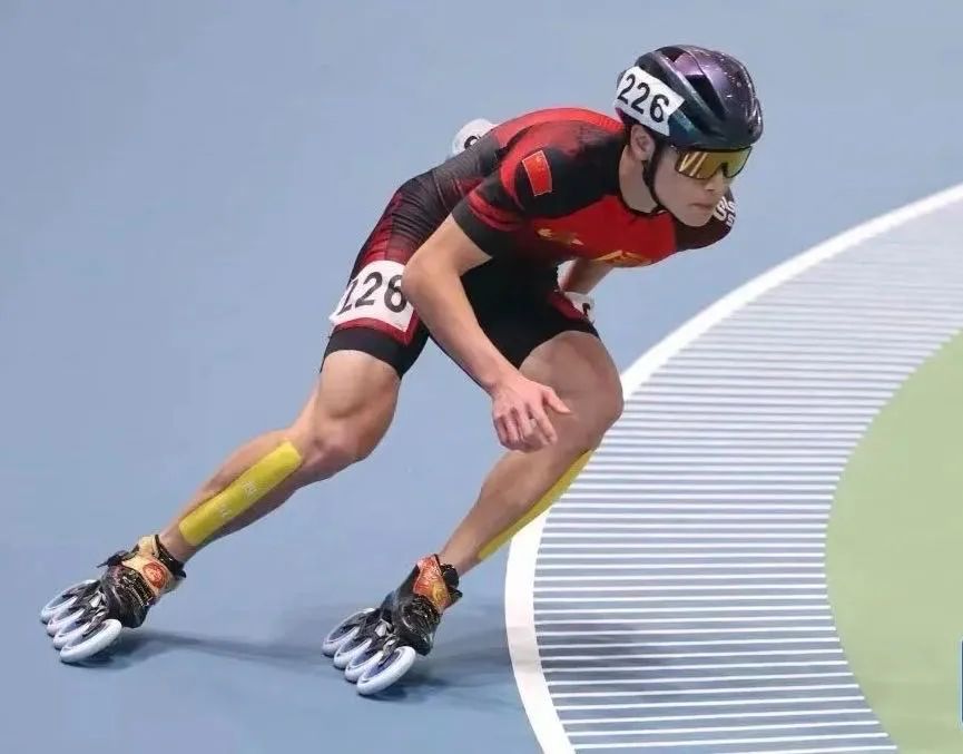 瞄准轮滑、龙舟、武术等项目 四川超100人出征成都世运会