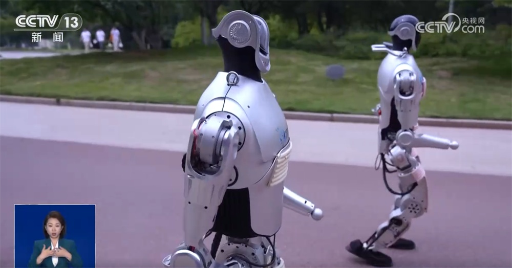 世界人形机器人运动会来了！障碍赛、接力赛如何完成？“核心机密”先睹为快↓