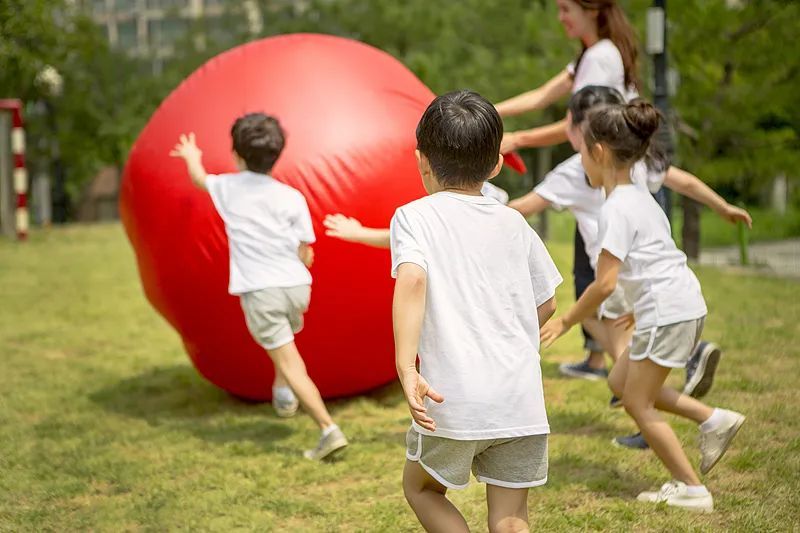 覆盖所有幼儿园大班！免保育教育费按什么标准？官方详解→